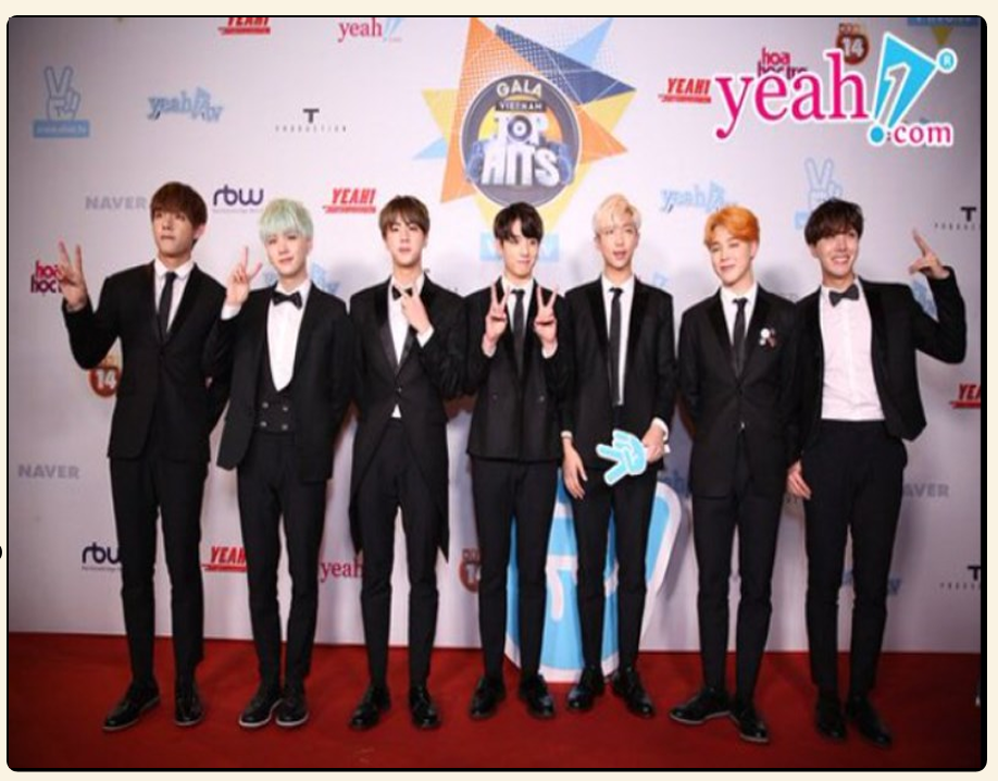 레드카펫 단체사진